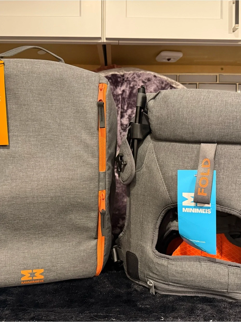 MINIMEIS G5 Child Carrier with Backpack
